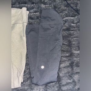 Lululemon Legging size 2, brand new!!